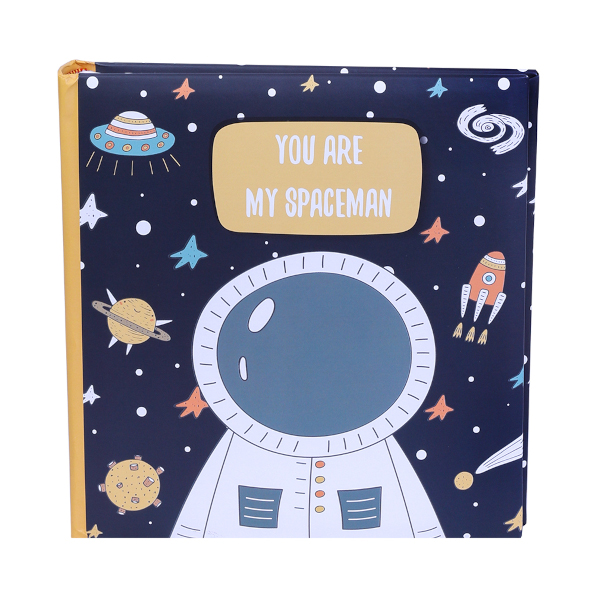 Фотоальбом на 100ф 10*15 Миленд "Космонавт в космосе" кармашки УБ-3207