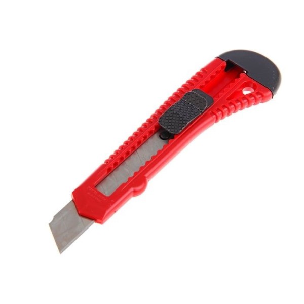 Нож канцелярский 18мм, пласт.корп., красно-черный D00152 DOLCE COSTO